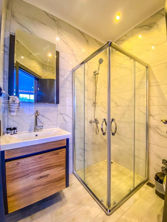 Roy Otel Akcay Εξωτερικό φωτογραφία
